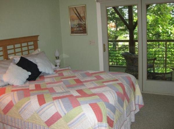 Queen Bedroom