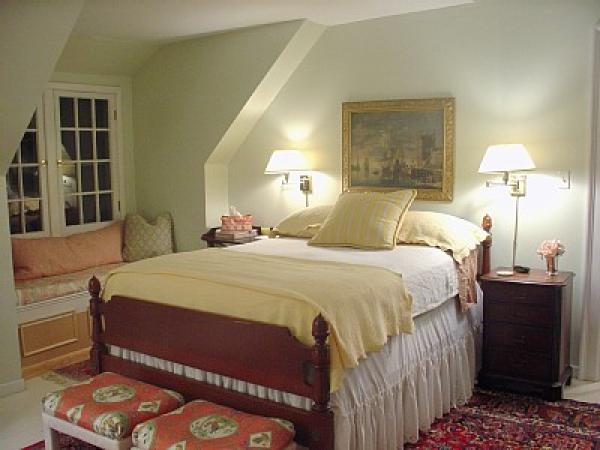 2nd Bedroom