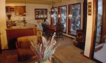 Mammoth Lakes, California, Vacation Rental Condo