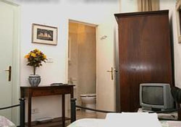 Rome, Lazio, Vacation Rental House