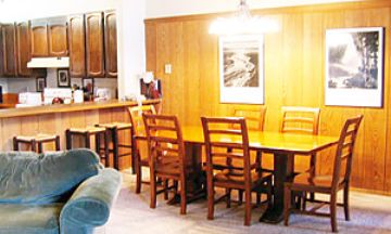 Mammoth Lakes, California, Vacation Rental Condo