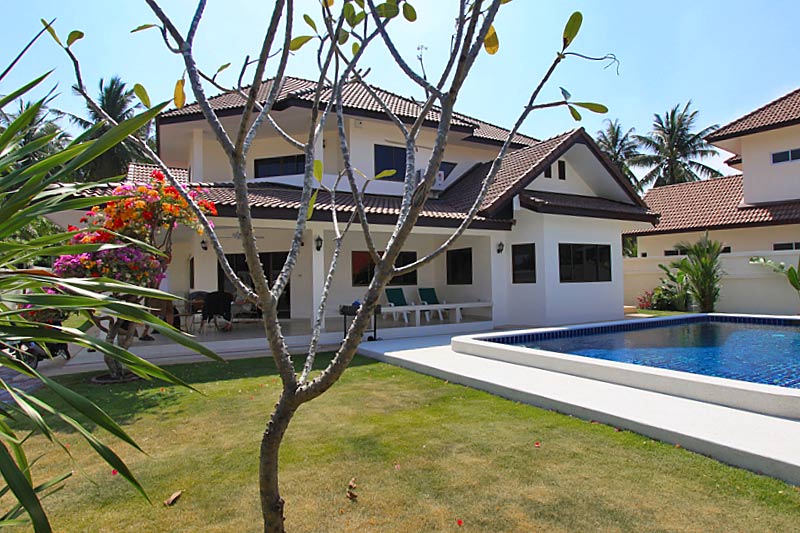 Mabprachan Lake, Pattaya, Vacation Rental Villa