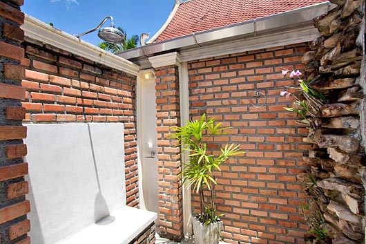 Sai Tai Vacation Rental