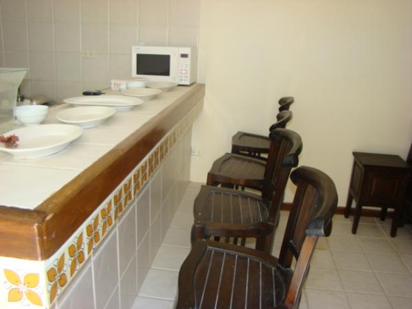 Kitchen with Breakfast Area