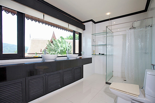 Patong Beachfront Vacation Rentals