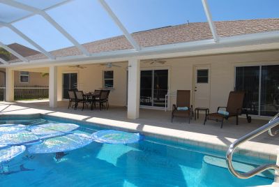 Cape Coral Villa Rental pool