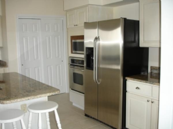 Another Area Of kitchen