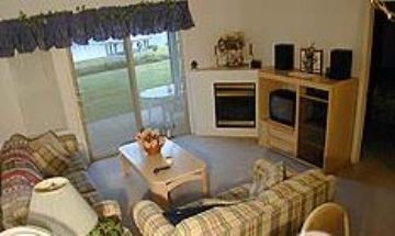 Shawnigan Lake, British Columbia, Vacation Rental Condo