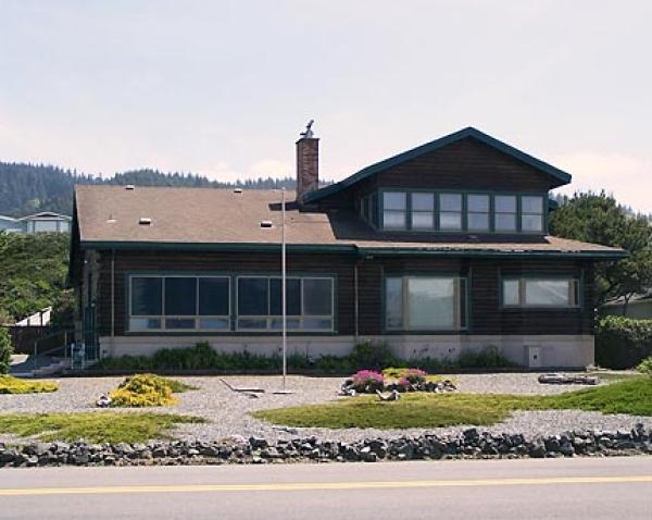Gold Beach Home