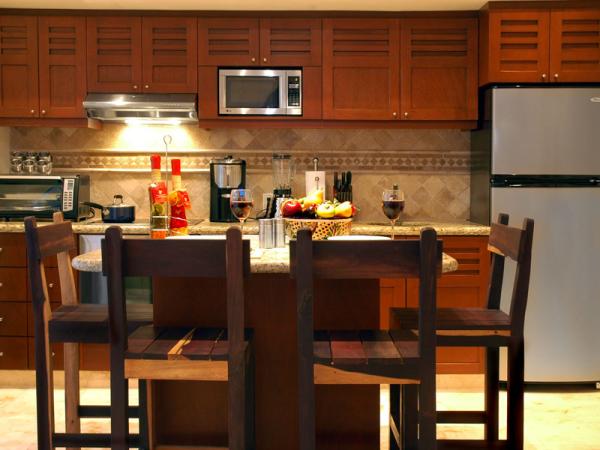 fully equiped kitchen