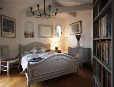 Double Bedroom in the turret of villa
