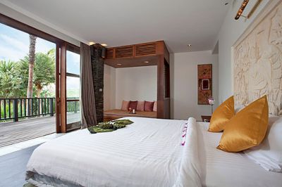 Renaissance Villa Bedroom 