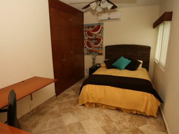 Queen Bedroom
