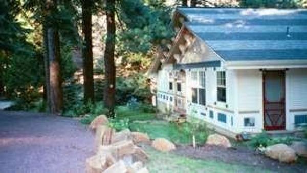 Lake Almanor, California, Vacation Rental House