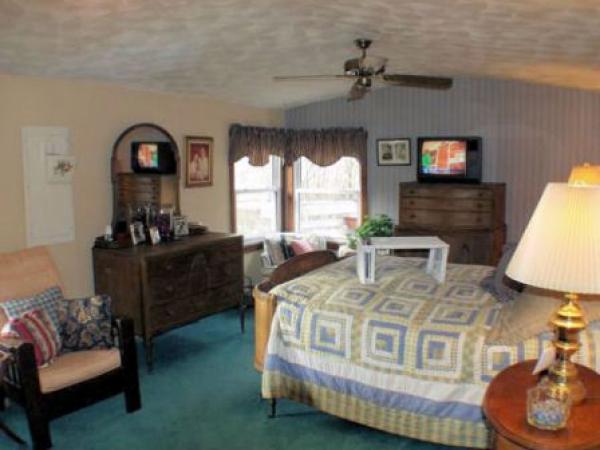 Burnsville, North Carolina, Vacation Rental Cabin