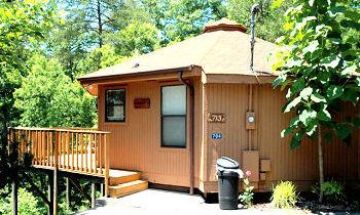 Pigeon Forge, Tennessee, Vacation Rental Cabin