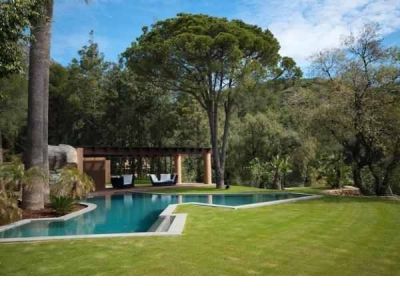 Marbella villa Swimming pool and garden
