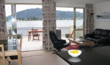 Grey Street, Tairua, Coromandel, Vacation Rental House