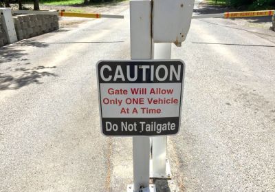 Woah tailgaters!