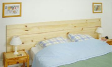 L'Isle-sur-Sorgue, Vaucluse, Vacation Rental Condo