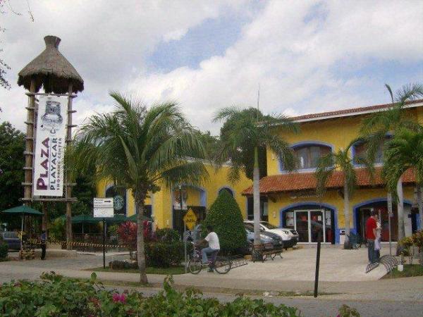 Plaza Playacar