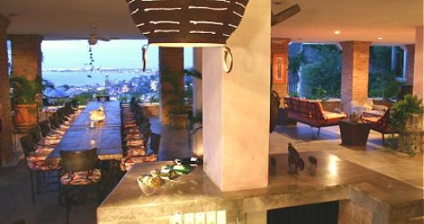 Living and Dining Area