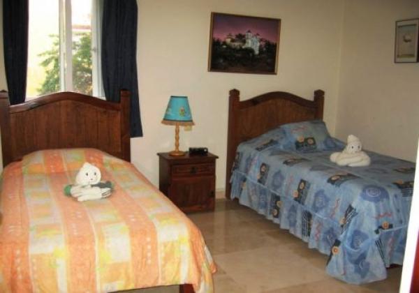 Twin Bedroom