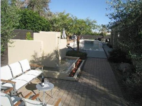 Sitting Area
