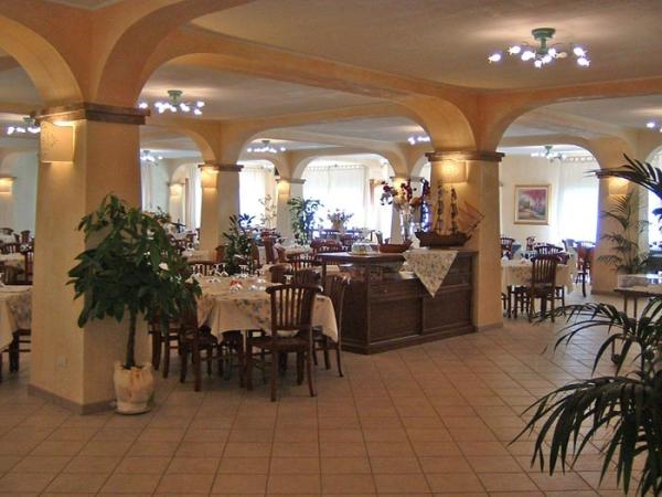 Another View of Dining