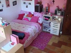 Bedroom (at sitting/dining/kitchen floor level)