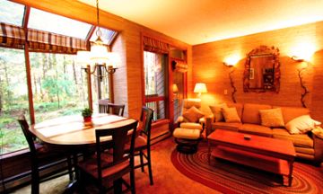 Deming, Washington, Vacation Rental Cabin