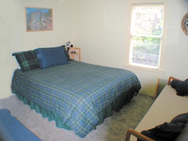 2nd Bedroom